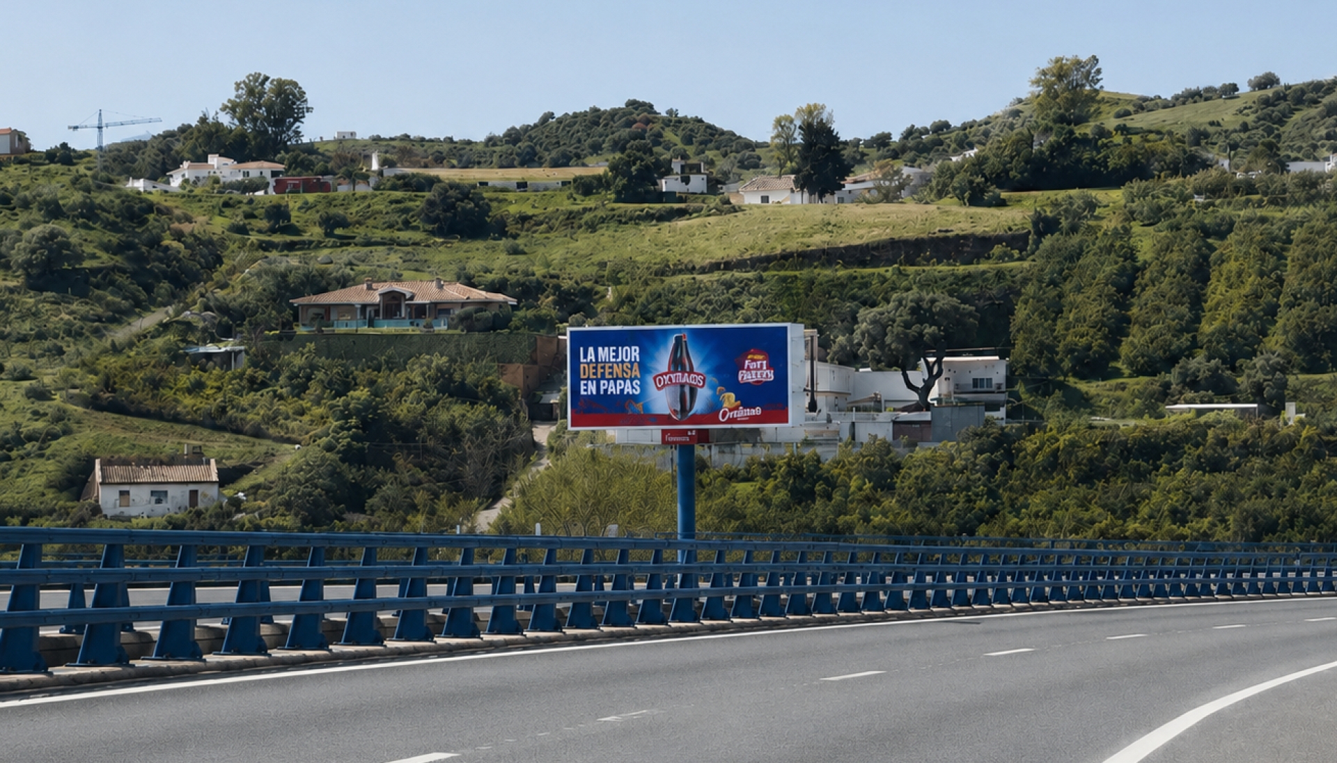 Monoposte Digital en Marbella | Publicidad exterior