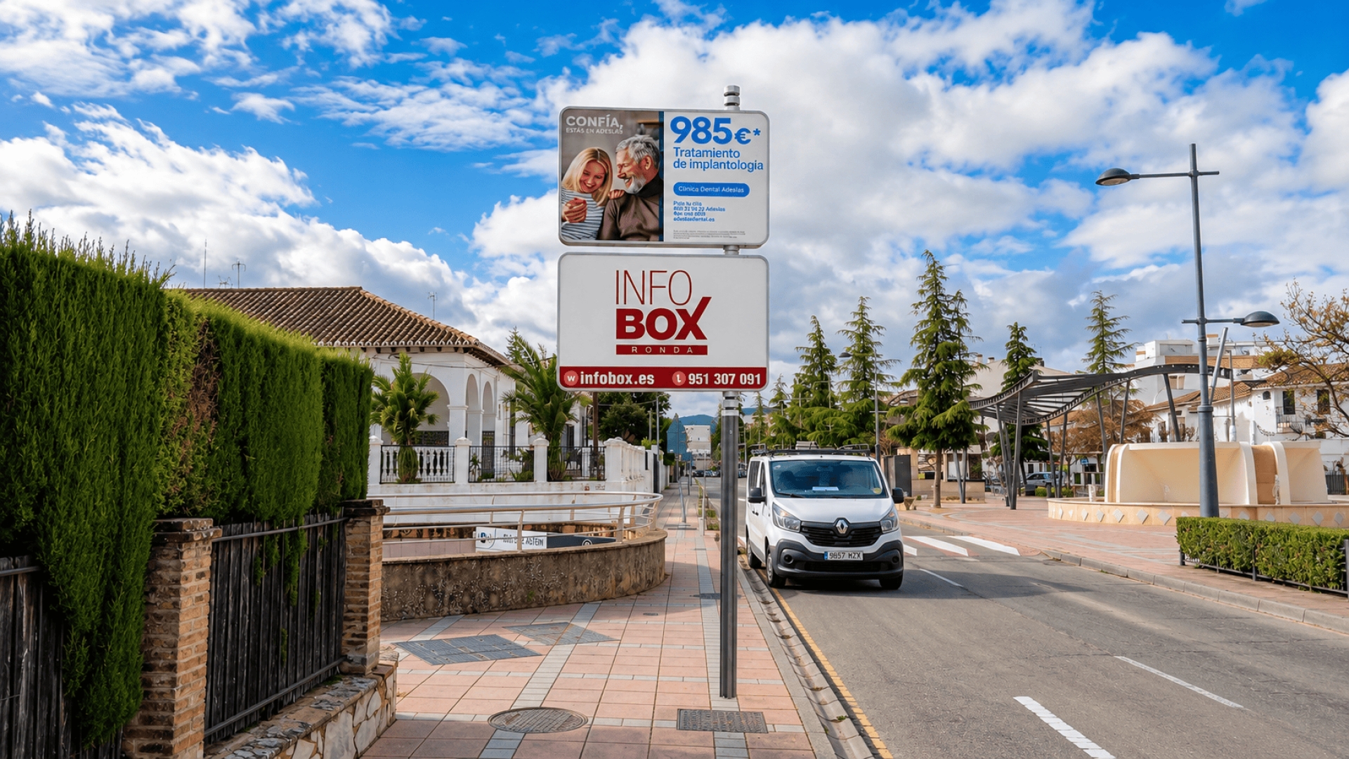 Poste publicitario   de  150x100 cm  en Ronda, Málaga