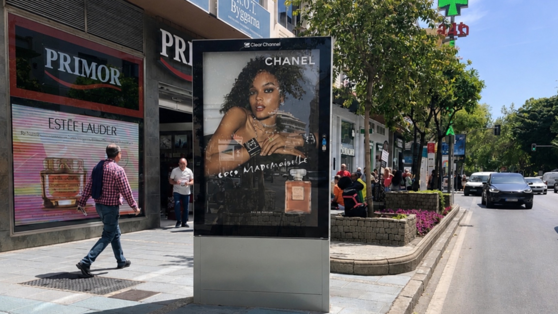 Mupi publicitario en Avda. Ricardo Soriano 4, Marbella Centro
