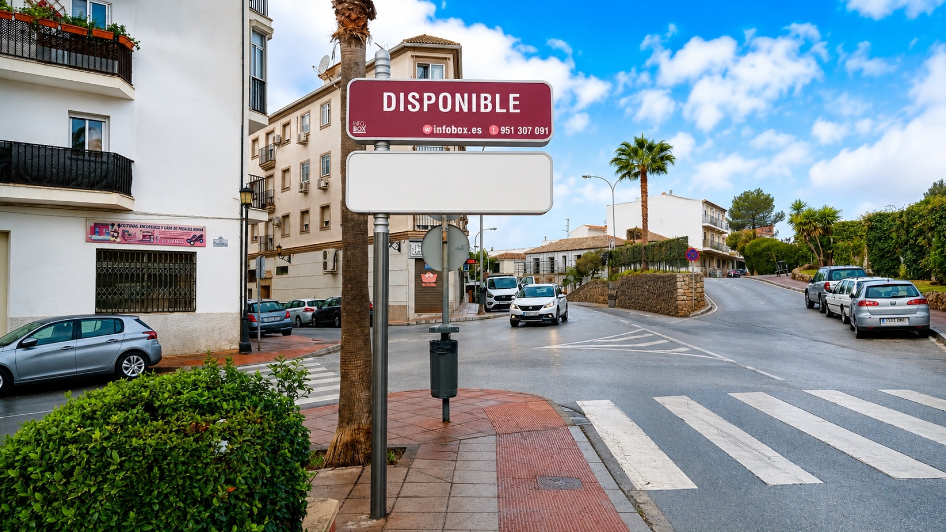 Poste publicitario   de  150x50 cm  en Ronda, Málaga