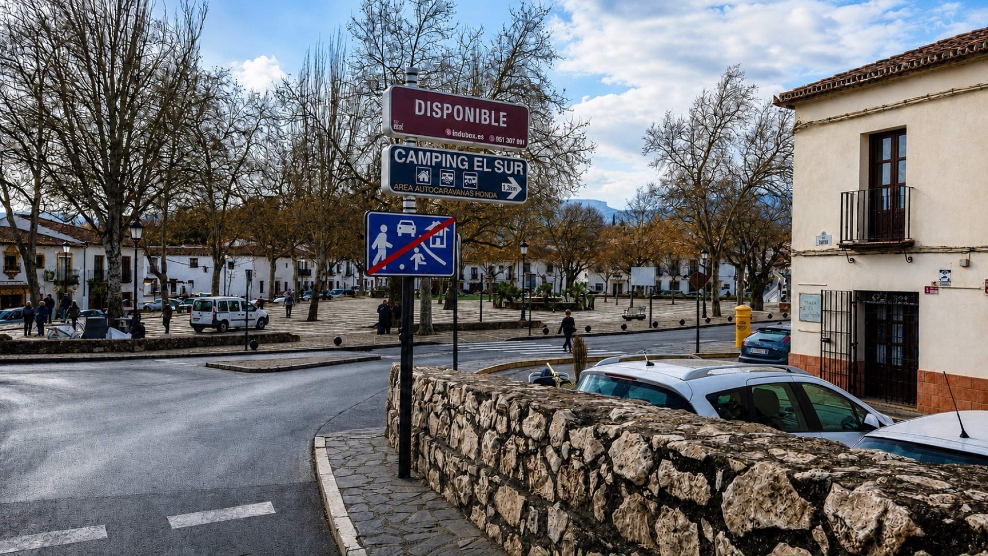 Poste publicitario   de  150x50 cm  en Ronda, Málaga