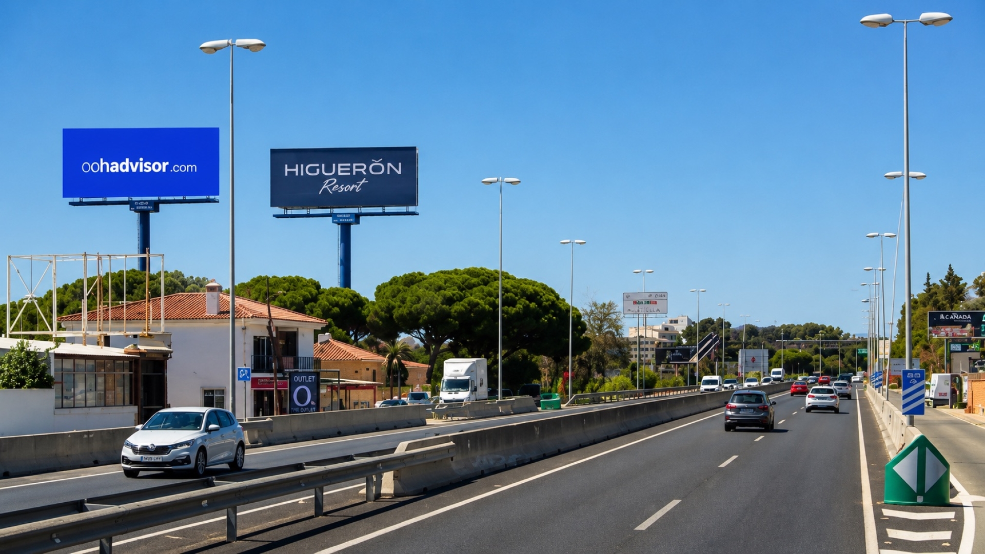 Monoposte publicitario en Marbella | Publicidad exterior