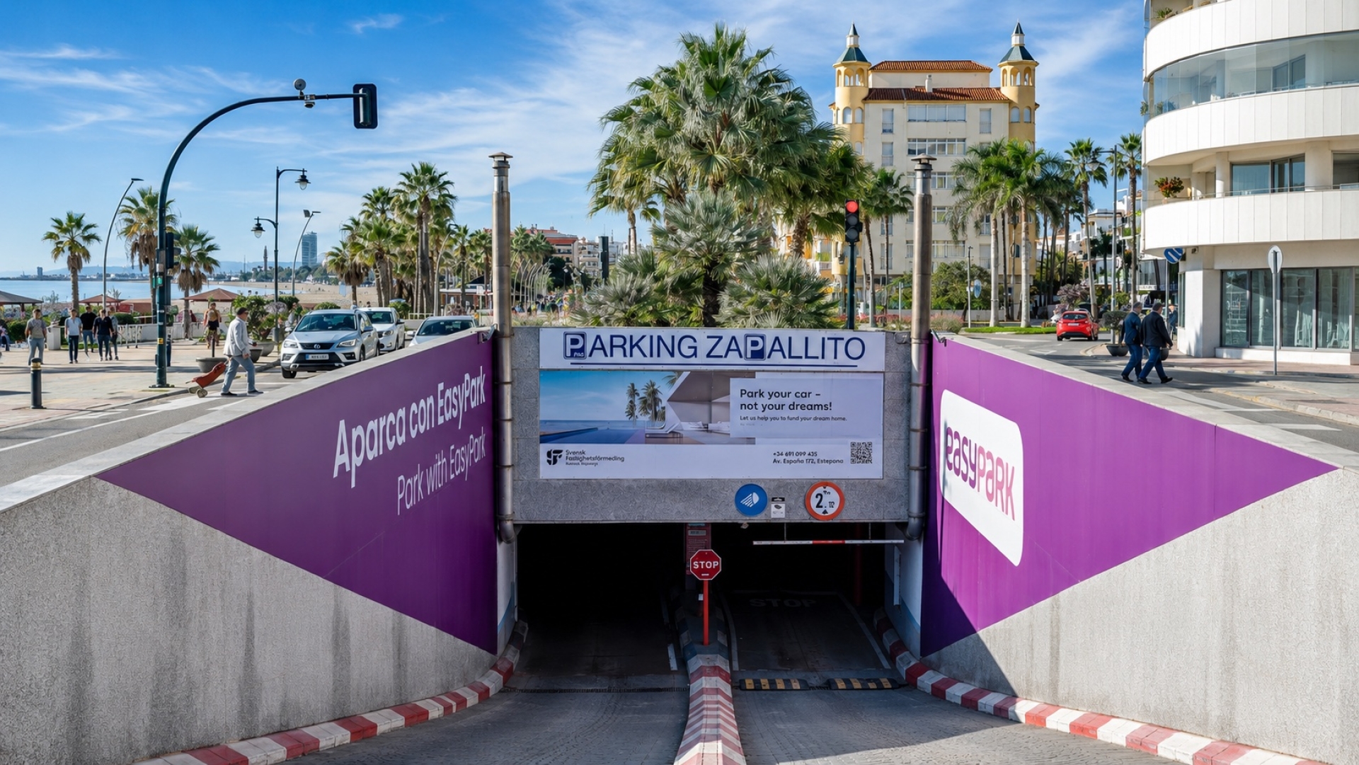 Vinilo publicitario   de  5.13x1.57 m  en Estepona, Málaga