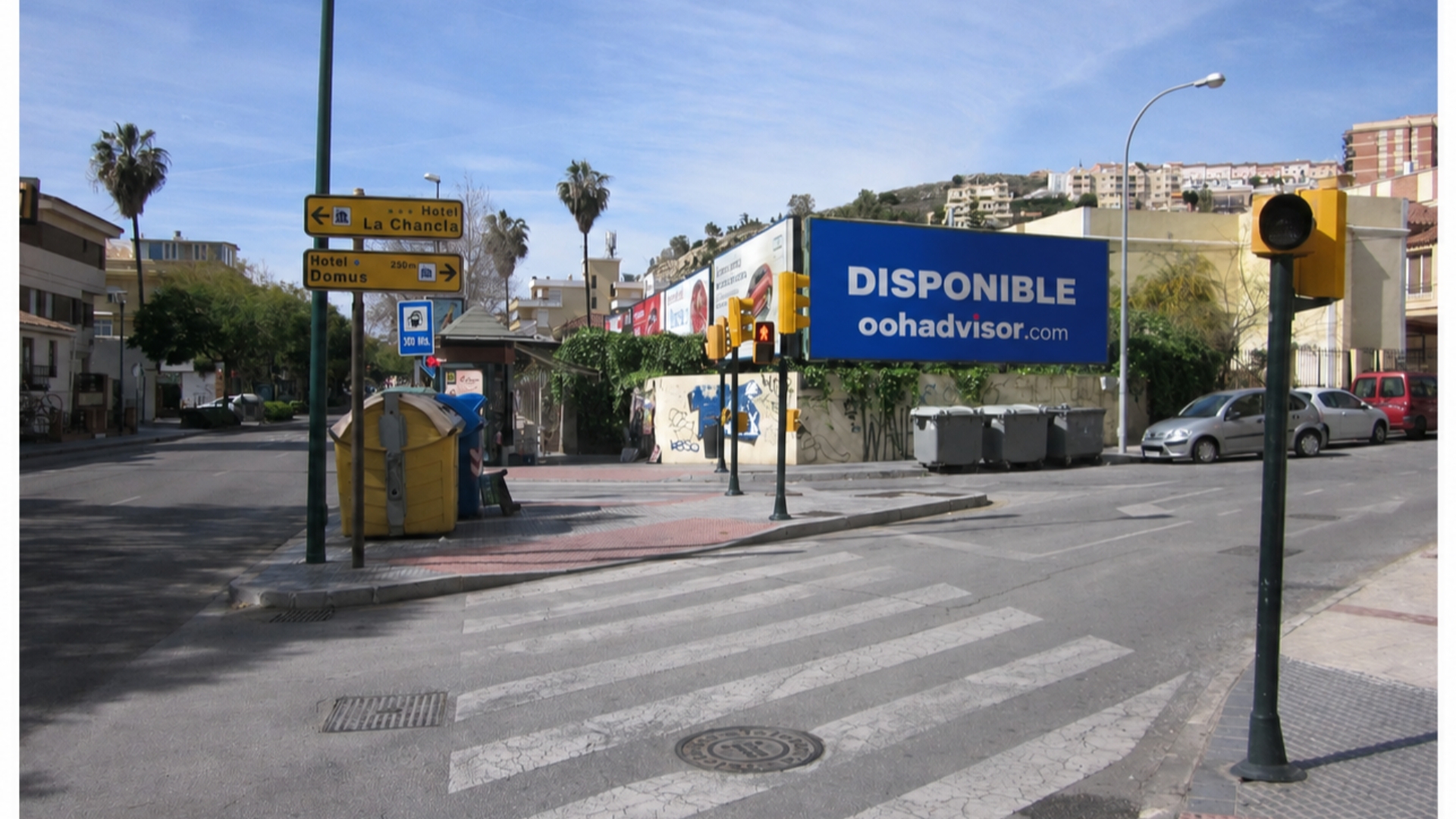 Billboard located in Avenue. JUAN SEBASTIAN ELCANO ESQ | Málaga