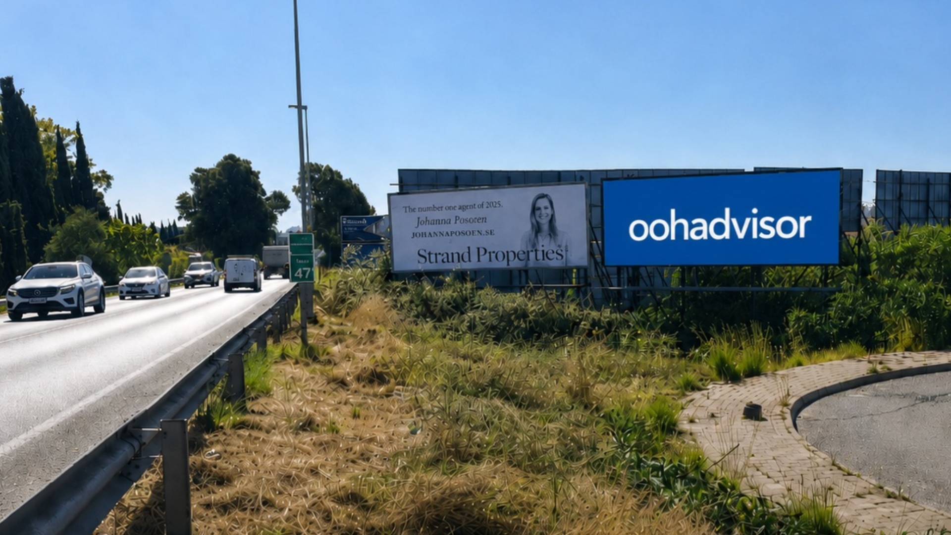 Valla publicitaria   de  8x3 m  en Marbella, Málaga