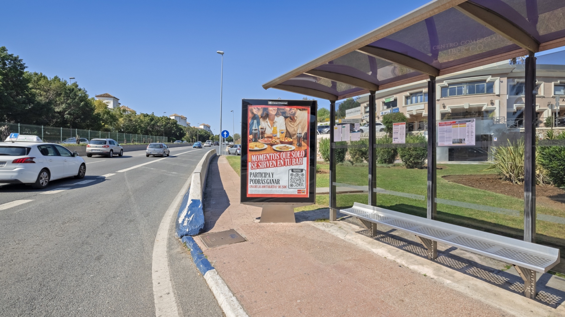 Mupi publicitario   de  176x120 cm  en , Marbella