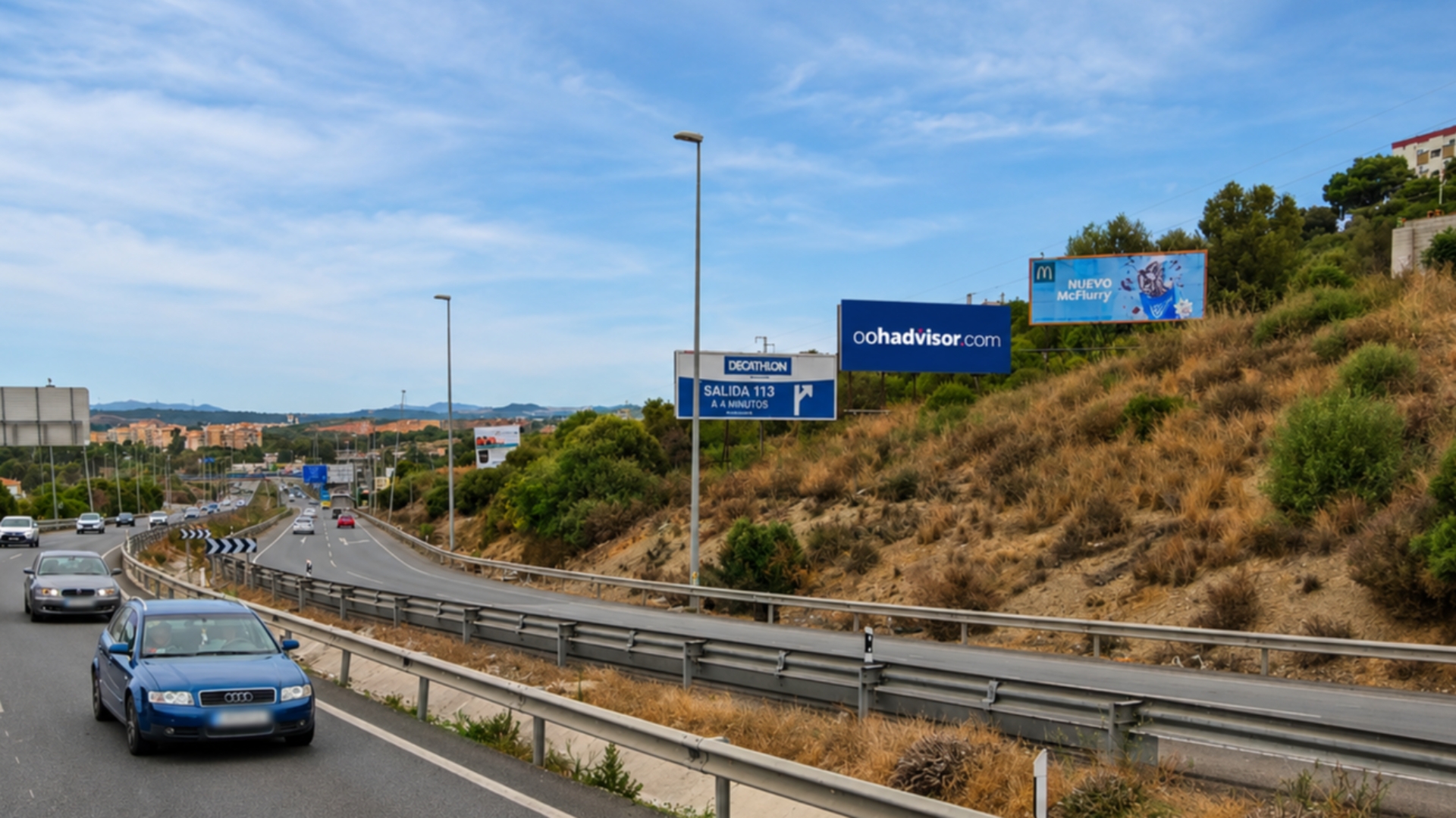 Valla publicitaria   de  8x3 m  en San Roque, Cádiz