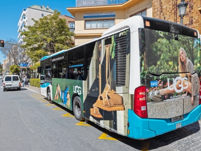 Autobus publicitario de Trasera Integral + Laterales en Marbella, Málaga