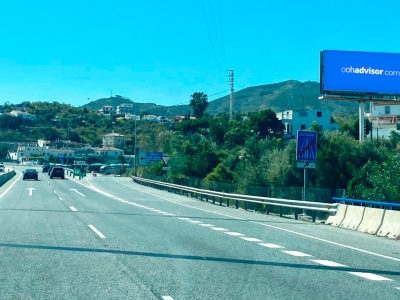 Monoposte publicitario de 10.4x5 m en Rincón de la Victoria, Málaga