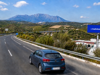 Monoposte publicitario de 10.4x4 m en Manilva, Málaga