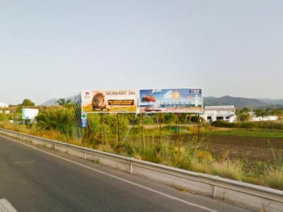 Valla publicitaria de 8x3 m en Estepona, Málaga