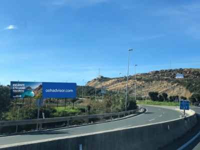 Valla de 8x3 m en Torreguadiaro, Cádiz