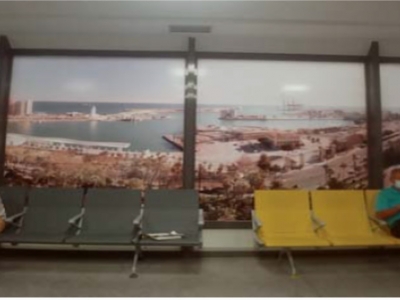 Vinilo aeropuerto de 800x230 cm en Málaga, Málaga