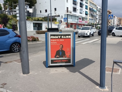 Mupi publicitario de 100x70 cm en San Pedro de Alcántara, Málaga