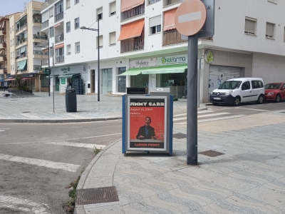 Mupi publicitario de 100x70 cm en San Pedro de Alcántara, Málaga