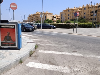 Mupi publicitario de 176x120 cm en San Pedro de Alcántara, Málaga
