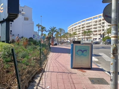 Mupi publicitario de 70x100 cm en Marbella, Málaga