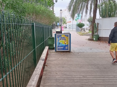 Mupi publicitario de 70x100 cm en Marbella, Málaga