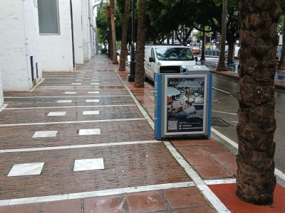 Mupi of 70x100 cm in Marbella, Málaga