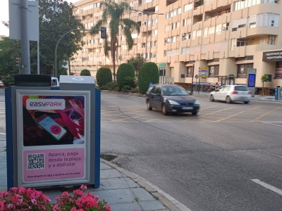 Mupi publicitario de 100x70 cm en Marbella, Málaga