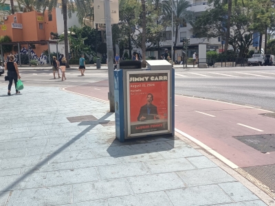 Mupi publicitario de 100x70 cm en Marbella, Málaga