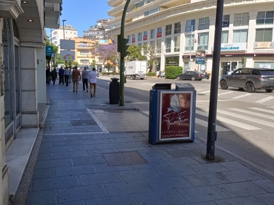 Mupi publicitario de 70x100 cm en Marbella, Málaga