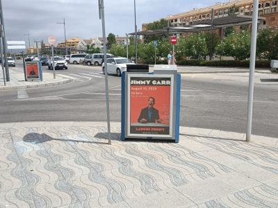 Mupi publicitario de 100x70 cm en San Pedro de Alcántara, Málaga