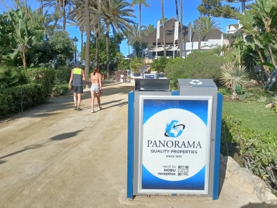 Mupi publicitario de 100x70 cm en Marbella, Málaga