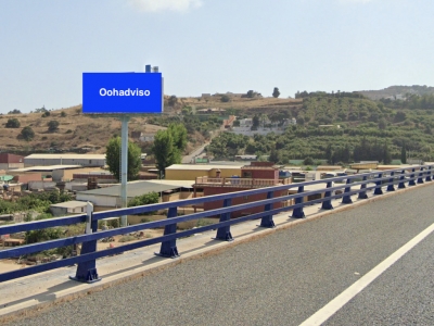 Monoposte publicitario de 12x5 m en Fuengirola, Málaga