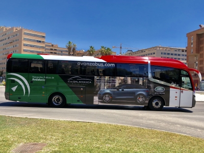 Autobus publicitario de Semi Integral en Málaga, Málaga
