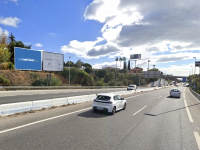 Valla publicitaria de 8x6 m en Marbella, Málaga