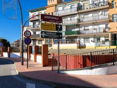 Poste publicitario de 150x50 cm en Ronda, Málaga