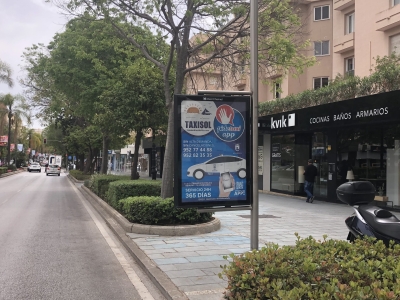 Mupi publicitario de 172x117 cm en Marbella, Málaga