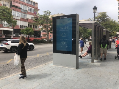 Mupi publicitario de 95x165 cm en Marbella, Málaga