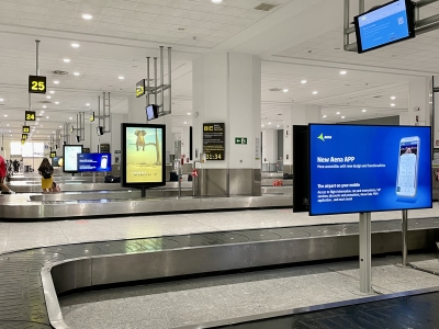 Pantalla aeropuerto de 166x93 cm en Málaga, Málaga