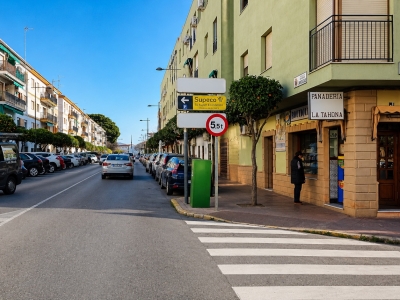 Poste publicitario de 150x50 cm en Ronda, Málaga