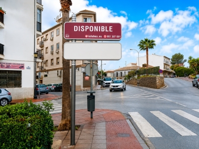 Poste de 150x50 cm en Ronda, Málaga