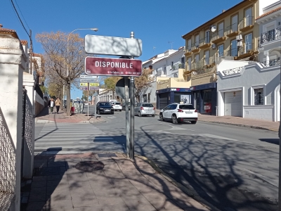 Poste publicitario de 150x50 cm en Ronda, Málaga