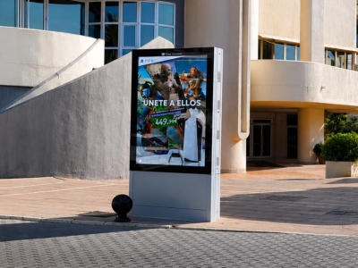 Mupi of 95x165 cm in Marbella, Málaga