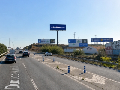 Monoposte de 12x5 m en Málaga, Málaga