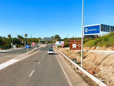 Valla de 8x3 m en San Roque, Cádiz