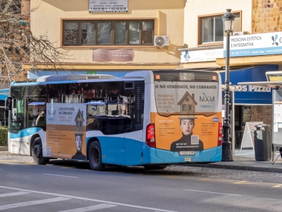 Autobus de Gran lateral Simple en Mijas, Málaga