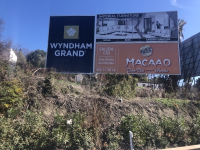 Valla publicitaria de 6.4x8 m en Marbella, Málaga