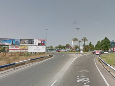 Valla publicitaria de 8x3 m en Marbella, Málaga