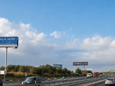 Monoposte de 12x5 m en Torremolinos, Málaga