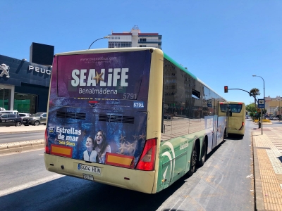 Autobus publicitario de Urban Simple en Cártama, Málaga