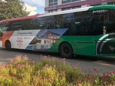 Autobus publicitario de Urban Simple en Málaga, Málaga