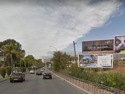 Valla publicitaria de 8x3 m en Torremolinos, Málaga