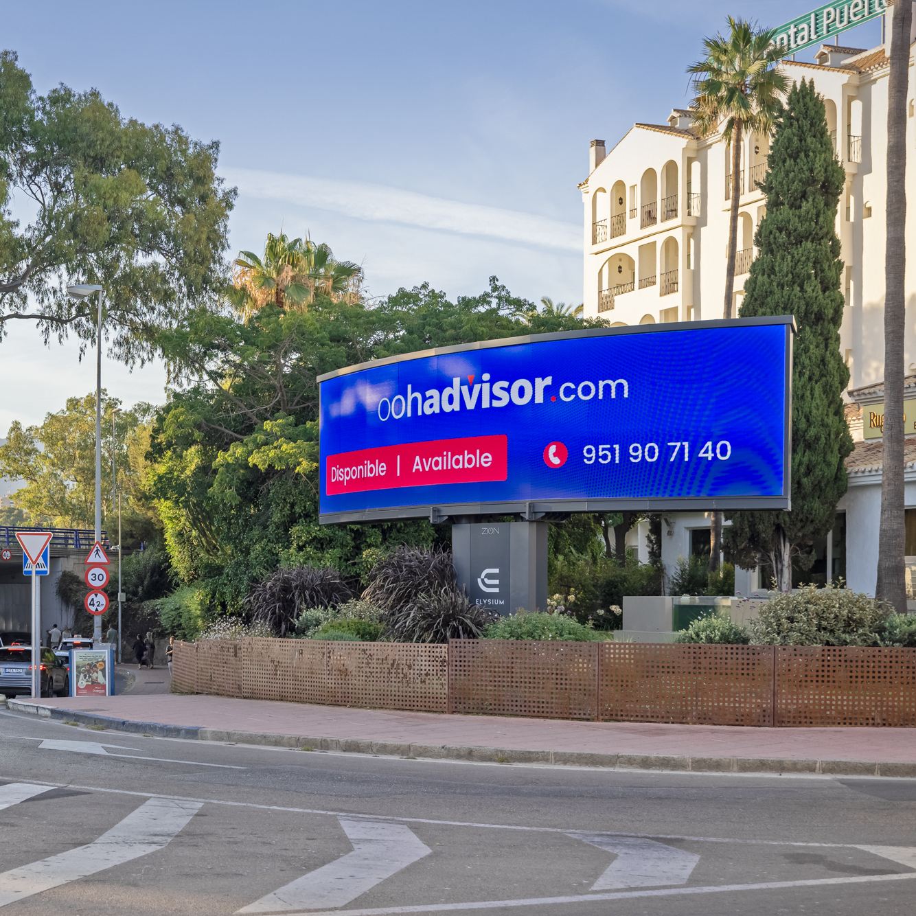 OOHadvisor.com expands its DOOH network with 5 exclusive locations in Marbella