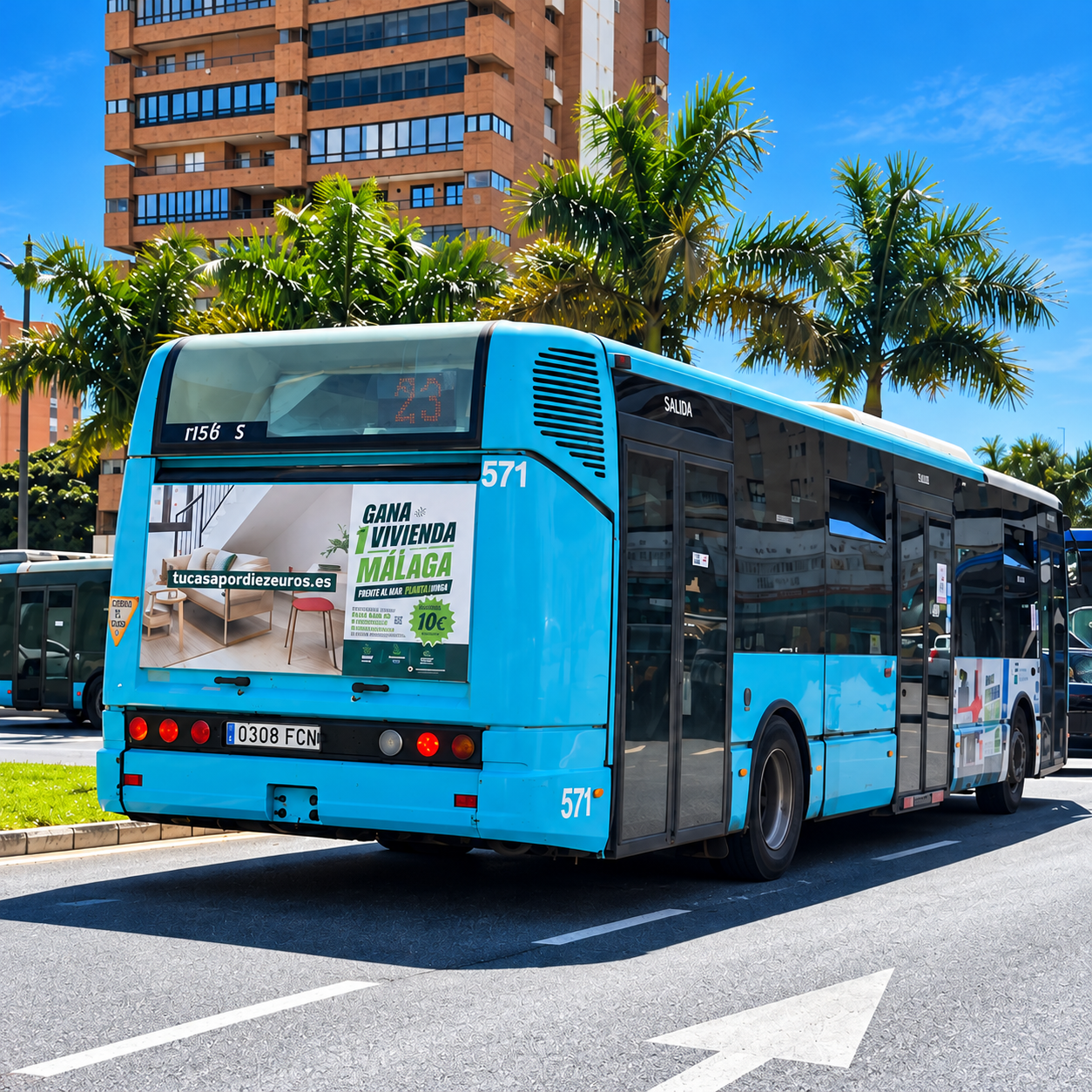 «TU CASA POR 10 EUROS» lleva su campaña a tres autobuses urbanos de Málaga con Oohadvisor.com